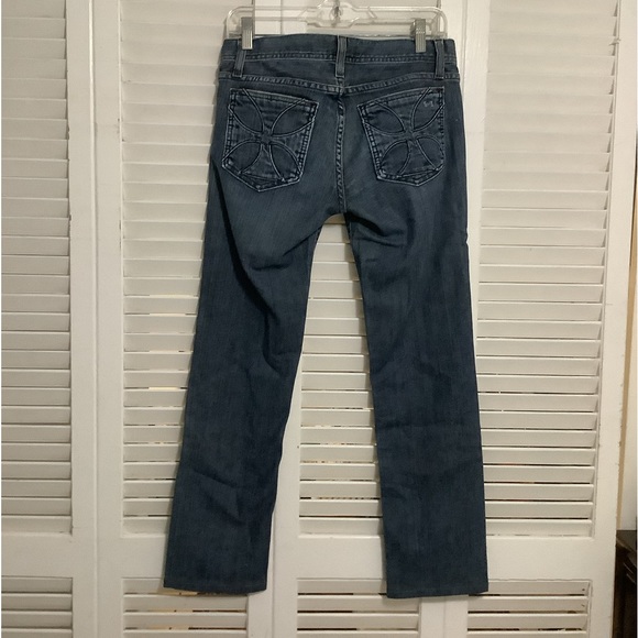 Women Jeans - Picture 2 of 3